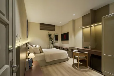 デラックスダブルルーム — Linh Dan Hotel Phan Xich Long By Urban B - Addr 12-7 Cù Lao
